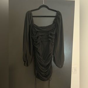 Bodycon black dress